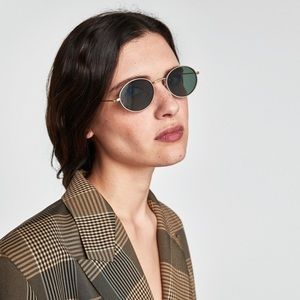 COPY - Oval gold metal sunglasses by ZARA